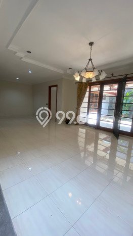 Siap Huni Hunian Elit 4 Kamar di Kebon Jeruk Dekat ke Mana Saja Siap Huni Hunian Elit 4 Kamar di Kebon Jeruk Dekat ke Mana Saja