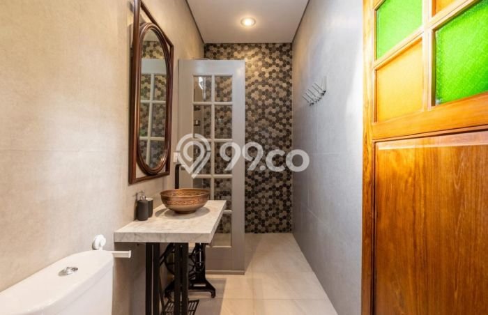 Vila di Pemecutan Kelod, Area 0m², Rent Terjangkau, Area Strategis Vila di Pemecutan Kelod, Area 0m², Rent Terjangkau, Area Strategis