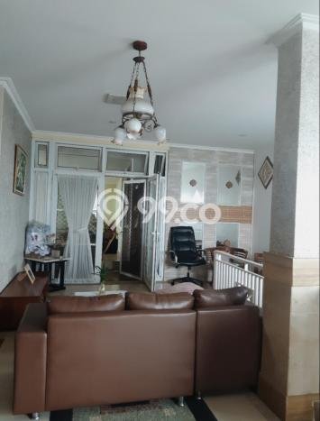 Hunian Eksklusif Siap Huni LT 300m2 di Limo, Depok Hunian Eksklusif Siap Huni LT 300m2 di Limo, Depok