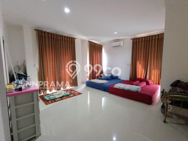 Dijual Rumah 4 Kamar Lokasi Ideal Bagus dan Strategis di Sawangan Dijual Rumah 4 Kamar Lokasi Ideal Bagus dan Strategis di Sawangan