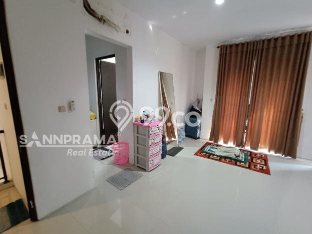 Dijual Rumah 4 Kamar Lokasi Ideal Bagus dan Strategis di Sawangan Dijual Rumah 4 Kamar Lokasi Ideal Bagus dan Strategis di Sawangan