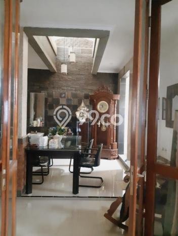Hunian Eksklusif Siap Huni LT 300m2 di Limo, Depok Hunian Eksklusif Siap Huni LT 300m2 di Limo, Depok