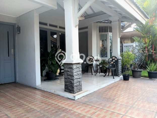 Dijual Cepat Rumah Favorit Siap Huni LB 150m2 di Ciputat, Tangerang Selatan Dijual Cepat Rumah Favorit Siap Huni LB 150m2 di Ciputat, Tangerang Selatan