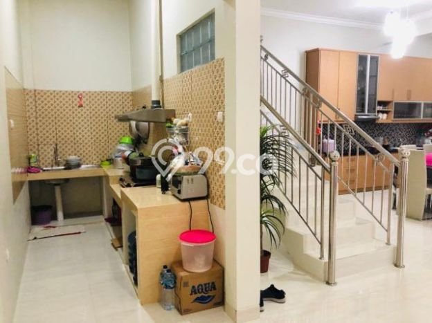 Dijual Rumah 3 Kamar Lokasi Ideal Bagus dan Strategis di Pancoran Mas Dijual Rumah 3 Kamar Lokasi Ideal Bagus dan Strategis di Pancoran Mas