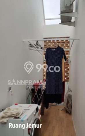 Rumah Modern Cantik 3 KT Bisa Langsung Pindah di Beji Rumah Modern Cantik 3 KT Bisa Langsung Pindah di Beji