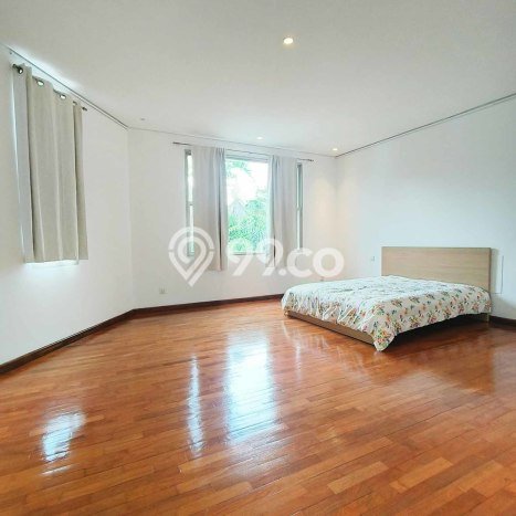 Rumah Disewakan Jakarta Selatan LT 400m2 LB 800m2 Area SCBD Rumah Disewakan Jakarta Selatan LT 400m2 LB 800m2 Area SCBD