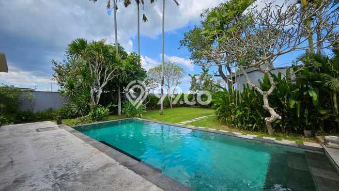 HARGA TERBAIK! Vila Kawasan , Area 753m2m², Lokasi Eksklusif dengan keamanan terjamin HARGA TERBAIK! Vila Kawasan , Area 753m2m², Lokasi Eksklusif dengan keamanan terjamin