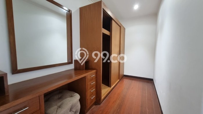 HOT DEAL! Vila Kawasan , Area 800m2m², Area Prima HOT DEAL! Vila Kawasan , Area 800m2m², Area Prima