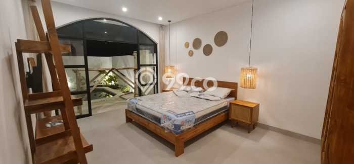 HARGA TERBAIK! Vila Kawasan , Area 184m2m², Area Prima HARGA TERBAIK! Vila Kawasan , Area 184m2m², Area Prima