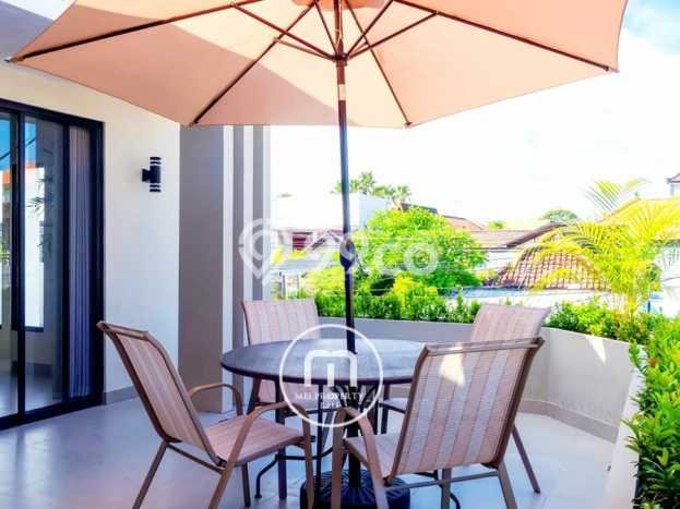 DIJUAL! Vila Kawasan , Area 200m2m², Posisi Strategis DIJUAL! Vila Kawasan , Area 200m2m², Posisi Strategis