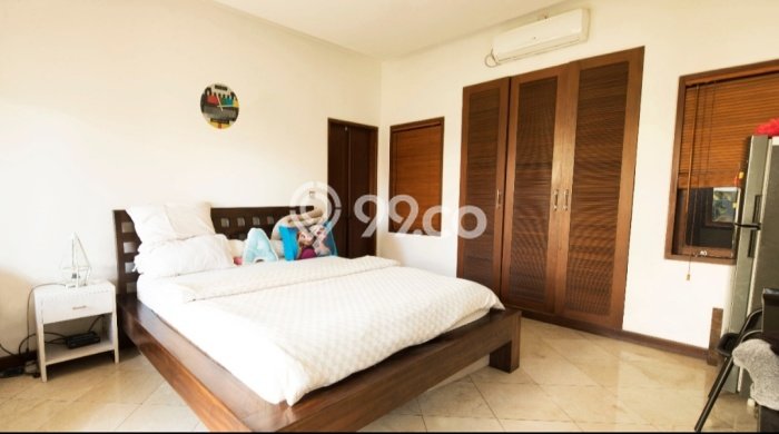 DIJUAL! Vila Kawasan , Luas 685m2m², Posisi Premium DIJUAL! Vila Kawasan , Luas 685m2m², Posisi Premium