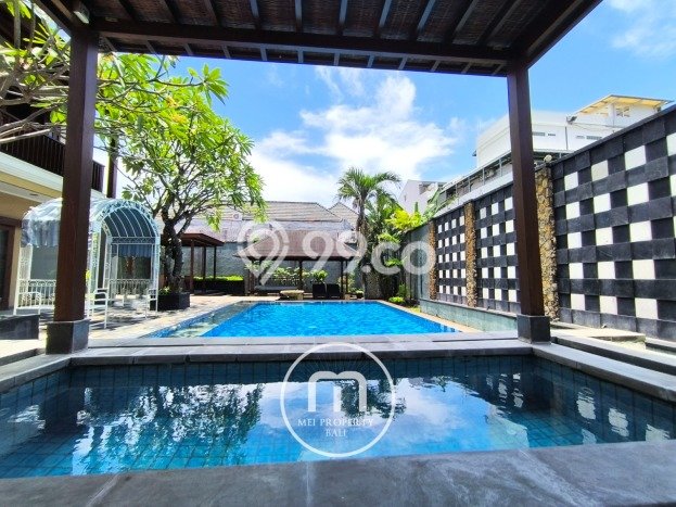 Dijual Vila di , Area 1100m2m², Lingkungan Asri Dijual Vila di , Area 1100m2m², Lingkungan Asri