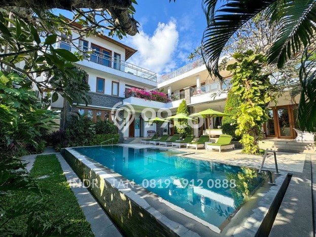 Vila Kawasan , Ukuran 1165m2m², Cocok untuk tempat tinggal Anda Vila Kawasan , Ukuran 1165m2m², Cocok untuk tempat tinggal Anda