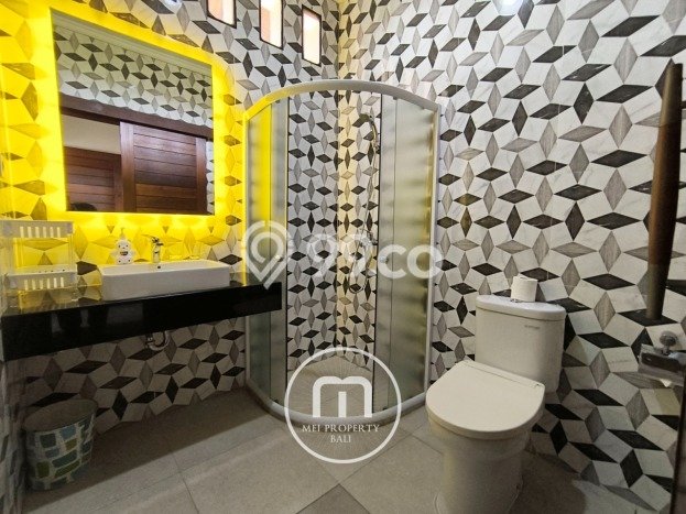 Dijual Vila di , Area 1100m2m², Lingkungan Asri Dijual Vila di , Area 1100m2m², Lingkungan Asri