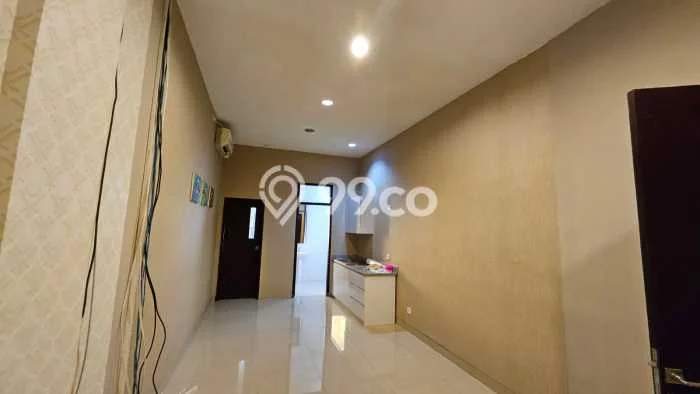 AREA BISNIS! Ruko Kawasan Dewi Sri, Luas 260m2m², Jalan Utama, Strategis AREA BISNIS! Ruko Kawasan Dewi Sri, Luas 260m2m², Jalan Utama, Strategis