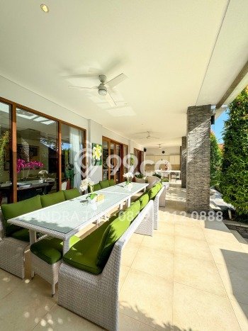 Vila Kawasan , Ukuran 1165m2m², Cocok untuk tempat tinggal Anda Vila Kawasan , Ukuran 1165m2m², Cocok untuk tempat tinggal Anda