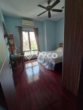 Rumah Elit LB 275m2 Siap Pakai Desain Elegan di Alam Sutera, Tangerang Rumah Elit LB 275m2 Siap Pakai Desain Elegan di Alam Sutera, Tangerang