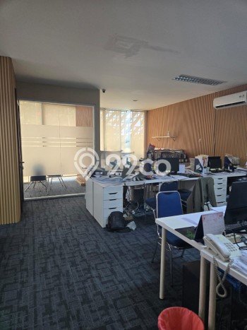 Unit Ruko Dijual di BSD Tangerang Selatan Luas Tanah 201m2, Luas Bangunan 739m2 Unit Ruko Dijual di BSD Tangerang Selatan Luas Tanah 201m2, Luas Bangunan 739m2