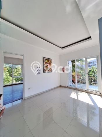 Ready to Use! Premium House LT 248m2 Desain Elegan di Sunset Road Ready to Use! Premium House LT 248m2 Desain Elegan di Sunset Road