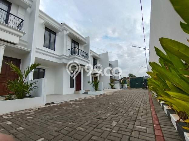 Dijual Hunian Rumah Terawat 3 Kamar di Kalimalang, Jakarta Timur Dijual Hunian Rumah Terawat 3 Kamar di Kalimalang, Jakarta Timur