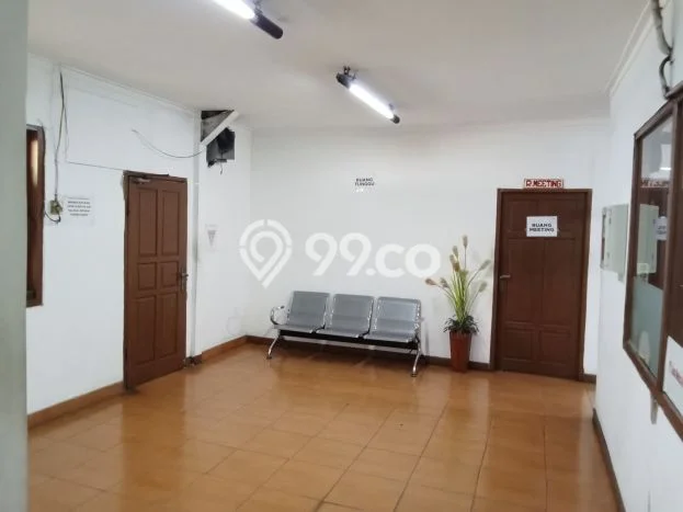 Gudang Disewakan Lokasi Karawaci Tangerang Harga Spesial! Gudang Disewakan Lokasi Karawaci Tangerang Harga Spesial!