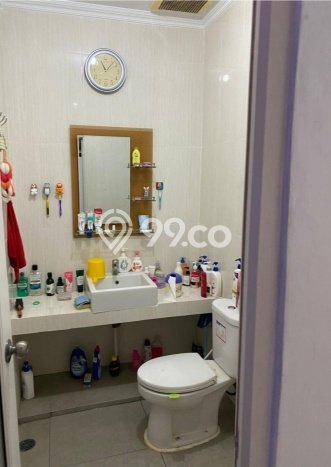 For Sale Rumah 6 Kamar Lokasi Ideal Nyaman dan Strategis di Karawaci For Sale Rumah 6 Kamar Lokasi Ideal Nyaman dan Strategis di Karawaci