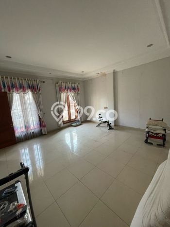 Rumah Elit Modern Tanpa Renovasi di Sunter Jakarta Utara Rumah Elit Modern Tanpa Renovasi di Sunter Jakarta Utara