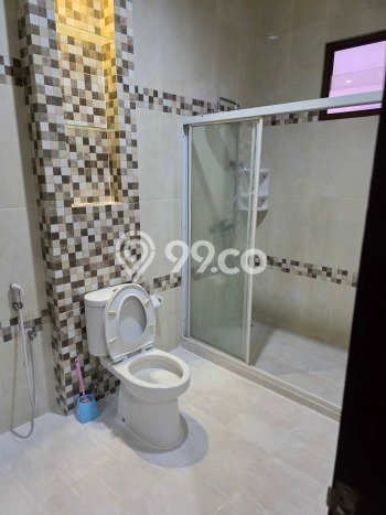 Jual Rumah Luas Elegan Dengan View Eksklusif di Permata Buana, Jakarta Barat Jual Rumah Luas Elegan Dengan View Eksklusif di Permata Buana, Jakarta Barat