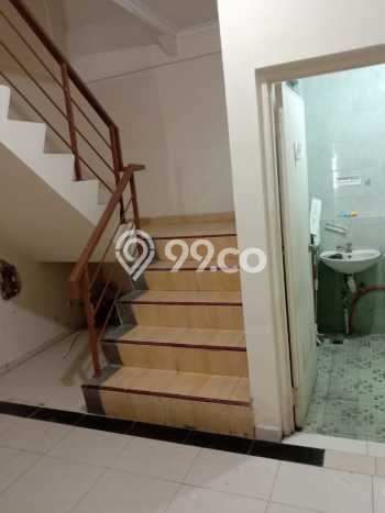 Ruko For Rent Kawasan Kebon Jeruk, Luas 207m², Jalan Utama, Lokasi Mudah Ruko For Rent Kawasan Kebon Jeruk, Luas 207m², Jalan Utama, Lokasi Mudah