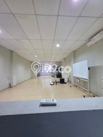 Ruko Lokasi Premium di Kebon Jeruk, Luas 265m², For Rent, Pusat Bisnis Ruko Lokasi Premium di Kebon Jeruk, Luas 265m², For Rent, Pusat Bisnis