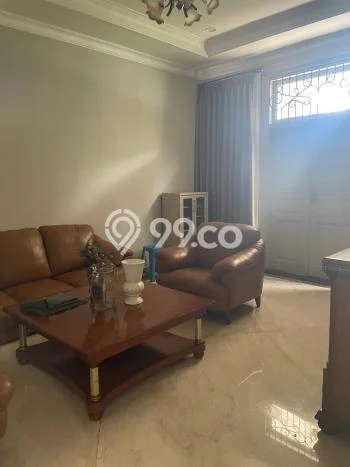 Disewakan! Rumah 5 Kamar Tidur &
4 Kamar Mandi di Permata Buana, Jakarta Barat Disewakan! Rumah 5 Kamar Tidur &
4 Kamar Mandi di Permata Buana, Jakarta Barat