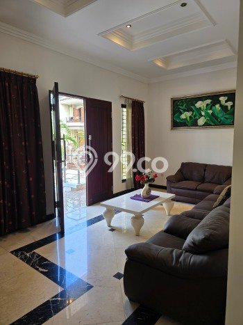 Jual Rumah Luas Elegan Dengan View Eksklusif di Permata Buana, Jakarta Barat Jual Rumah Luas Elegan Dengan View Eksklusif di Permata Buana, Jakarta Barat