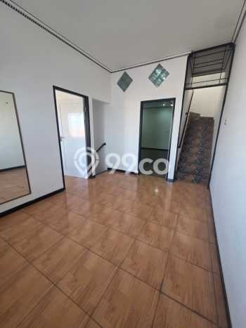 Kost untuk Dijual di Poris Punya 7 Kamar Kost untuk Dijual di Poris Punya 7 Kamar