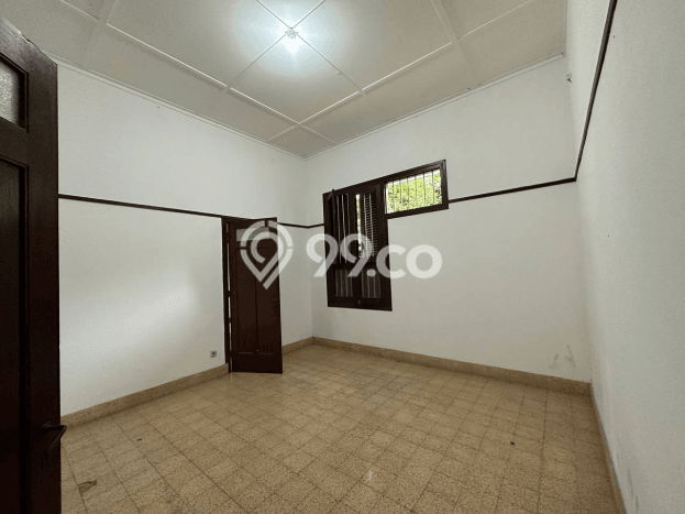 Siap Huni Rumah Mewah 3 Kamar di Menteng Dekat ke Mana Saja Siap Huni Rumah Mewah 3 Kamar di Menteng Dekat ke Mana Saja