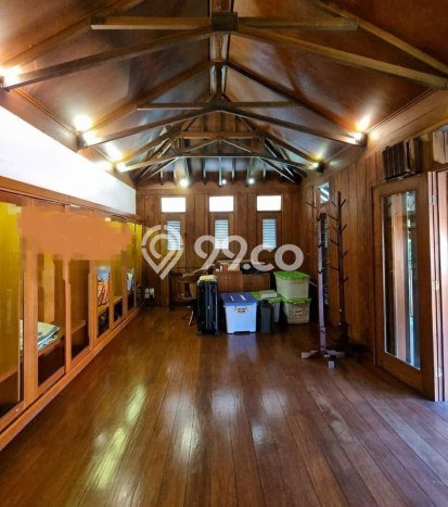 Best Deal Hunian Premium Ideal dan Luas di Menteng, Jakarta Pusat Best Deal Hunian Premium Ideal dan Luas di Menteng, Jakarta Pusat