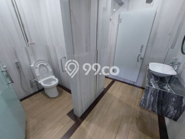 Area Ramai! Kantor Dijual di Kebayoran Baru untuk Bisnis Luas Bangunan 1603m2 Area Ramai! Kantor Dijual di Kebayoran Baru untuk Bisnis Luas Bangunan 1603m2