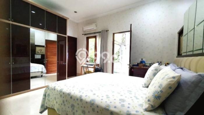 Dijual Rumah Premium dengan Fasilitas Sekitar Komplit di Menteng, Jakarta Pusat Dijual Rumah Premium dengan Fasilitas Sekitar Komplit di Menteng, Jakarta Pusat