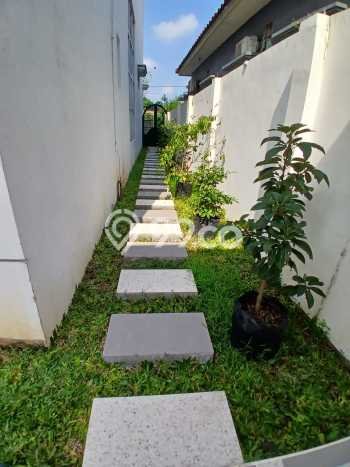 Rumah Mewah Siap Huni LT 758m2 di Curug, Tangerang Rumah Mewah Siap Huni LT 758m2 di Curug, Tangerang