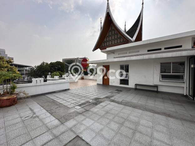 Komersial Bagus LT 815m2 LB 547m2 Dijual di Matraman Jakarta Timur Komersial Bagus LT 815m2 LB 547m2 Dijual di Matraman Jakarta Timur
