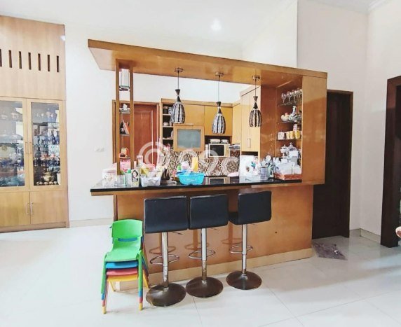 Hunian Elit LB 371m2 Siap Pakai Desain Elegan di Pengadegan, Jakarta Selatan Hunian Elit LB 371m2 Siap Pakai Desain Elegan di Pengadegan, Jakarta Selatan
