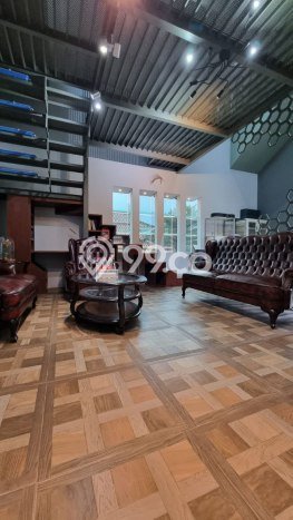 Lokasi terbaik! Rumah siap huni dikontrakkan di Kebayoran Baru LB 500m2 Lokasi terbaik! Rumah siap huni dikontrakkan di Kebayoran Baru LB 500m2