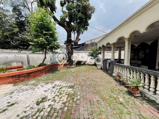 For Sale Rumah Elit Exclusive di Kramat Jati, Jakarta Timur For Sale Rumah Elit Exclusive di Kramat Jati, Jakarta Timur