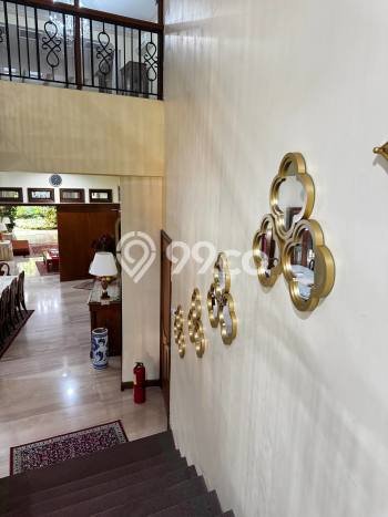 Best Deal Hunian Premium Ideal dan Luas di Menteng, Jakarta Pusat Best Deal Hunian Premium Ideal dan Luas di Menteng, Jakarta Pusat