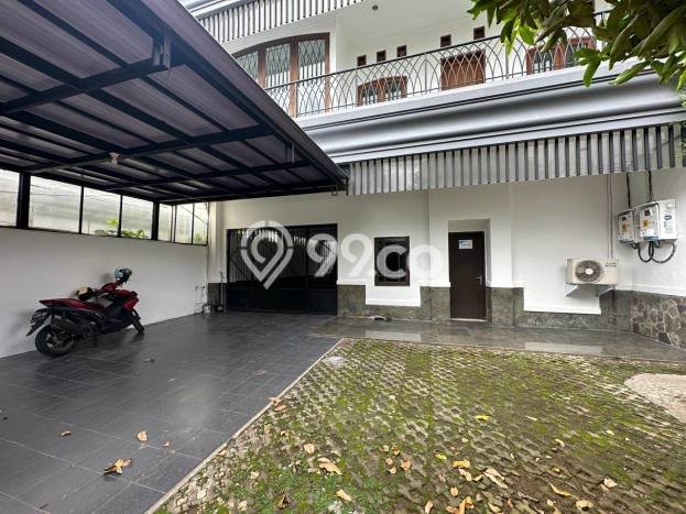 Hunian Modern Disewakan 6 Kamar di Menteng Boleh Nego Hunian Modern Disewakan 6 Kamar di Menteng Boleh Nego