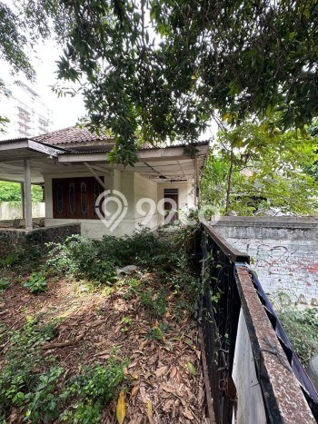 Jarang Ada! Tanah di Menteng Punya Luas 455m2 SHM Jarang Ada! Tanah di Menteng Punya Luas 455m2 SHM