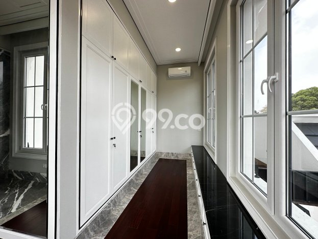 For Sale Rumah Mewah Exclusive di Menteng, Jakarta Pusat For Sale Rumah Mewah Exclusive di Menteng, Jakarta Pusat