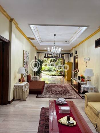 Best Deal Hunian Premium Ideal dan Luas di Menteng, Jakarta Pusat Best Deal Hunian Premium Ideal dan Luas di Menteng, Jakarta Pusat
