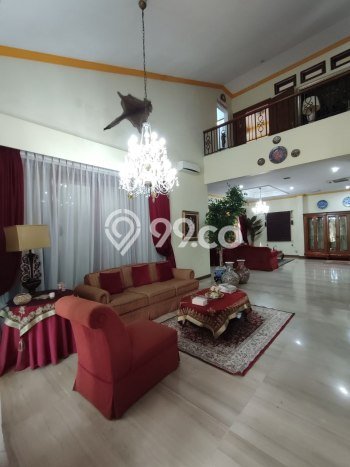 Best Deal Hunian Premium Ideal dan Luas di Menteng, Jakarta Pusat Best Deal Hunian Premium Ideal dan Luas di Menteng, Jakarta Pusat