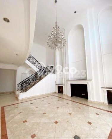 Jual Rumah Mewah Megah Dengan View Eksklusif di Lebak Bulus, Jakarta Selatan Jual Rumah Mewah Megah Dengan View Eksklusif di Lebak Bulus, Jakarta Selatan