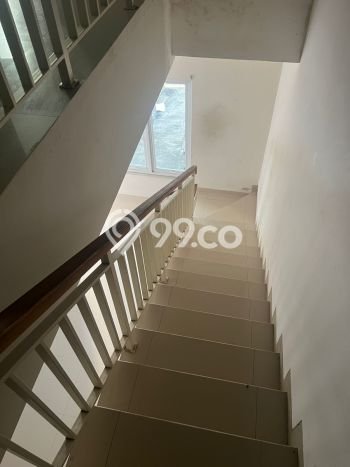 Disewakan Segera Rumah Kondisi Bagus di Area Kelapa Gading, Jakarta Utara Disewakan Segera Rumah Kondisi Bagus di Area Kelapa Gading, Jakarta Utara